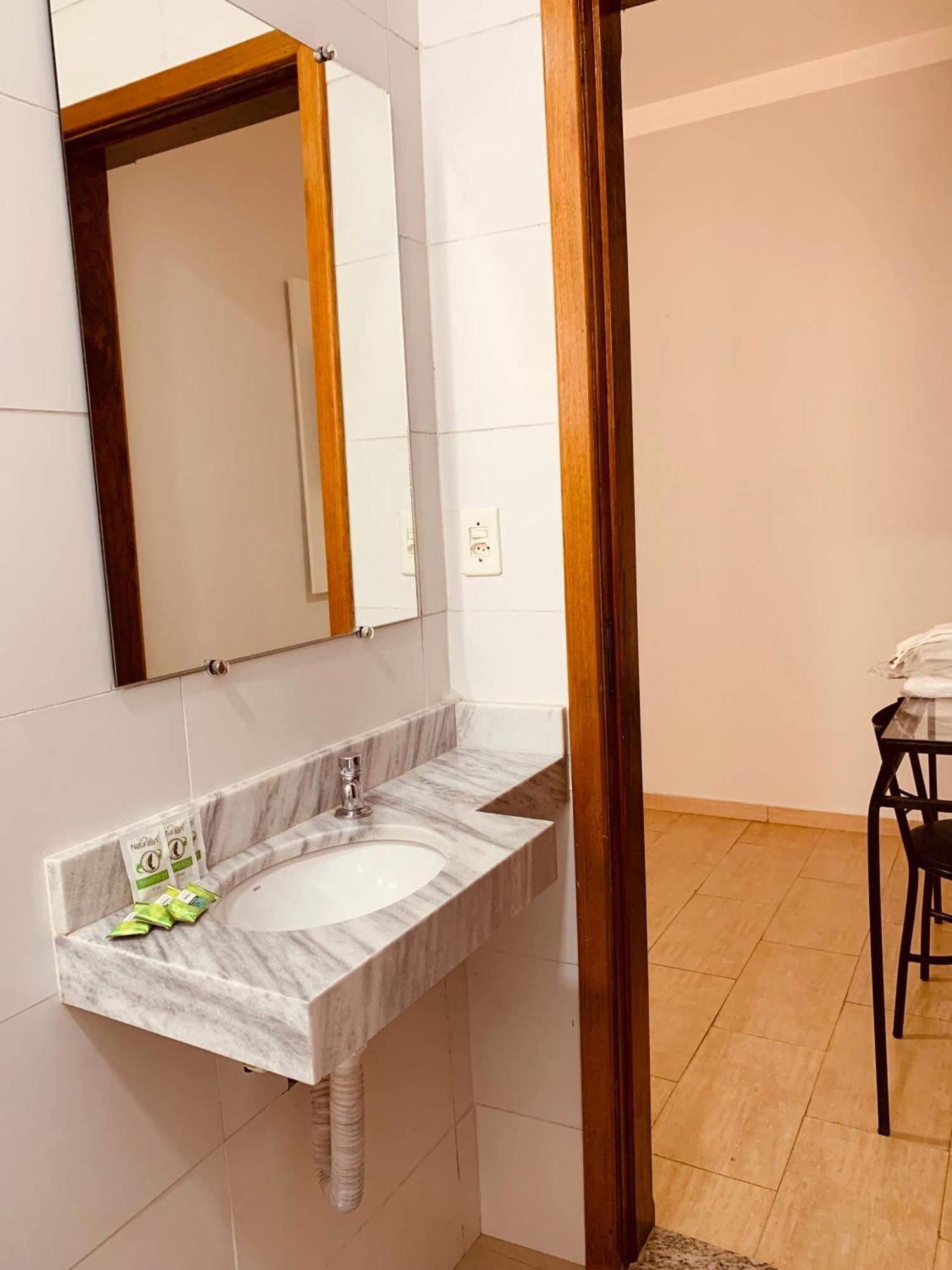Hotel Belvedere Araras - Facil Acesso Hospital Sao Leopoldo E Faculdades Room photo